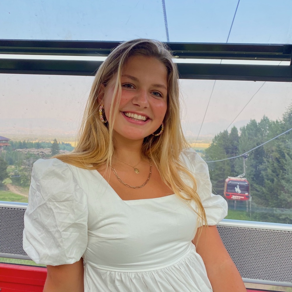 Meet your Posher, Charlotte